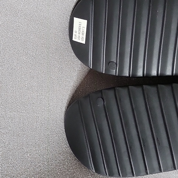 Womens Black Rhinestone slides - Picture 5 of 5